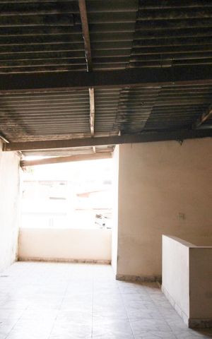 Casa à venda com 50m², 3 quartos e 1 vaga Casa à venda com 50m², 3 quartos e 1 vagaÁrea de Serviço