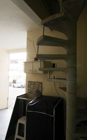 Casa à venda com 50m², 3 quartos e 1 vaga Casa à venda com 50m², 3 quartos e 1 vagaÁrea de Serviço