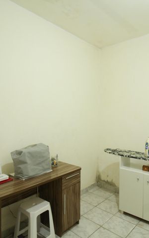Casa à venda com 50m², 3 quartos e 1 vaga Casa à venda com 50m², 3 quartos e 1 vagaQuarto