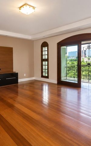 Apartamento para alugar com 307m², 4 quartos e sem vaga Apartamento para alugar com 307m², 4 quartos e sem vagaQuarto