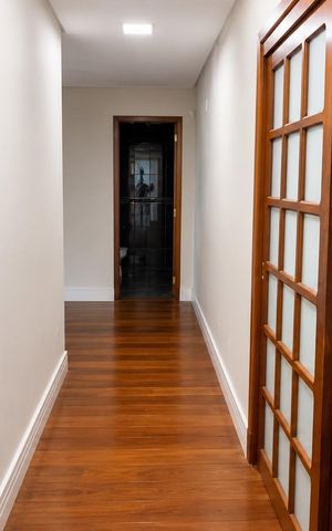 Apartamento para alugar com 307m², 4 quartos e sem vaga Apartamento para alugar com 307m², 4 quartos e sem vagaCorredor