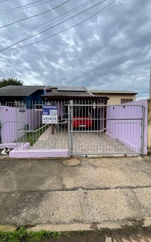 Casa à venda com 52m², 2 quartos e sem vaga Casa à venda com 52m², 2 quartos e sem vagaFachada