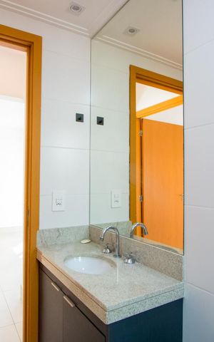 Apartamento para alugar com 64m², 2 quartos e 2 vagas Apartamento para alugar com 64m², 2 quartos e 2 vagasBanheiro social