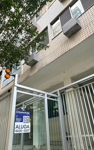 Apartamento para alugar com 64m², 2 quartos e sem vaga