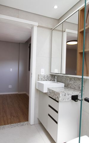 Apartamento à venda com 105m², 3 quartos e 2 vagasBanheiro da Suíte