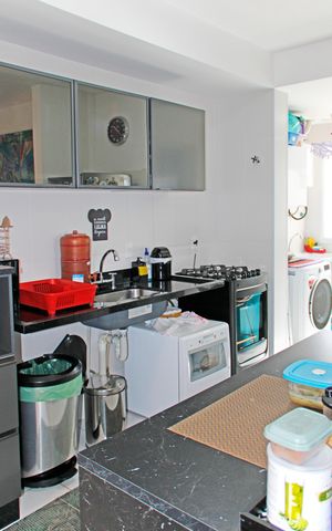 Apartamento à venda com 92m², 2 quartos e 2 vagasCozinha