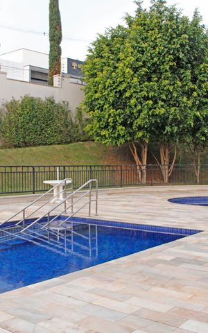 Apartamento à venda com 92m², 2 quartos e 2 vagasÁrea comum - Piscina