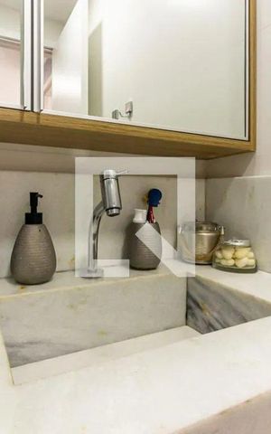 Apartamento para alugar com 26m², 1 quarto e sem vaga Apartamento para alugar com 26m², 1 quarto e sem vagaBanheiro