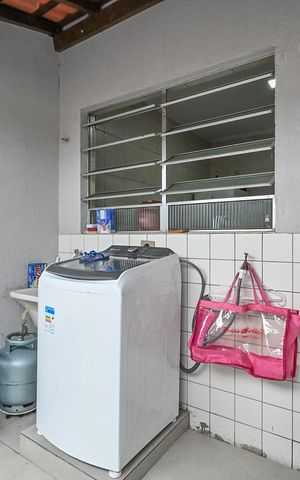 Casa à venda com 74m², 2 quartos e 2 vagasÁrea de Serviço