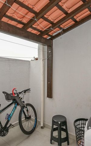 Casa à venda com 74m², 2 quartos e 2 vagasÁrea de Serviço