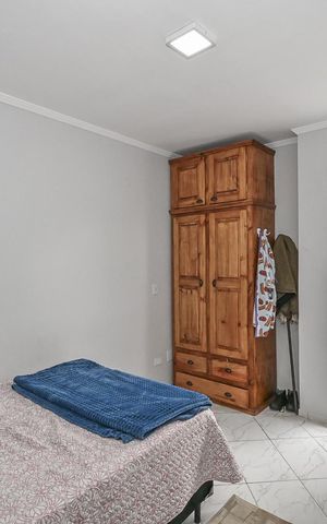 Casa à venda com 74m², 2 quartos e 2 vagasQuarto 1