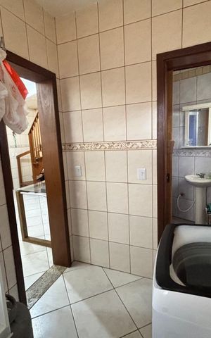 Casa à venda com 257m², 5 quartos e 1 vaga