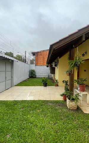 Casa à venda com 257m², 5 quartos e 1 vaga