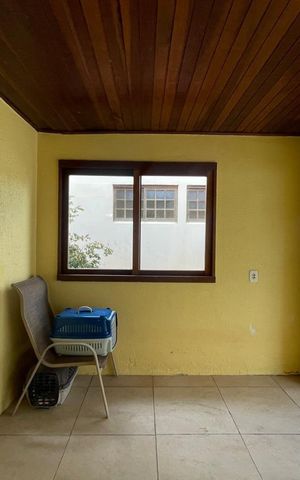 Casa à venda com 257m², 5 quartos e 1 vaga