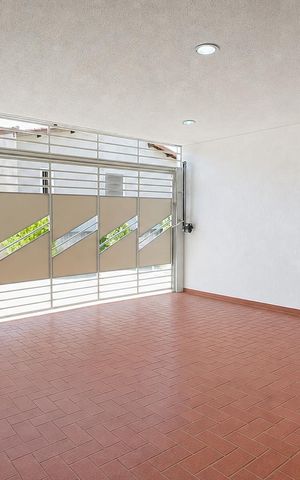 Casa de condomínio para alugar com 350m², 4 quartos e 4 vagasGaragem