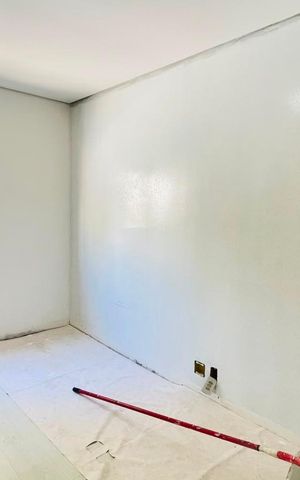 Casa de condomínio para alugar com 350m², 4 quartos e 4 vagas Casa de condomínio para alugar com 350m², 4 quartos e 4 vagasQuarto 4
