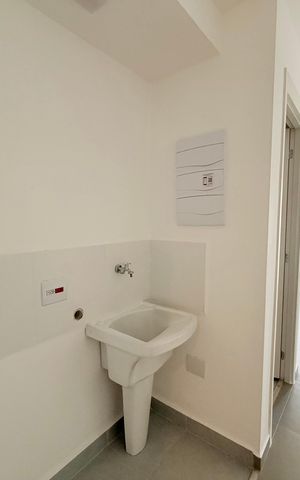Studio para alugar com 25m², 1 quarto e sem vaga Studio para alugar com 25m², 1 quarto e sem vagaLavanderia