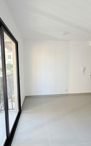 Studio para alugar com 25m², 1 quarto e sem vaga Studio para alugar com 25m², 1 quarto e sem vagaStudio