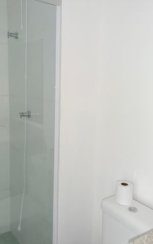 Studio para alugar com 25m², 1 quarto e sem vaga Studio para alugar com 25m², 1 quarto e sem vagaBanheiro