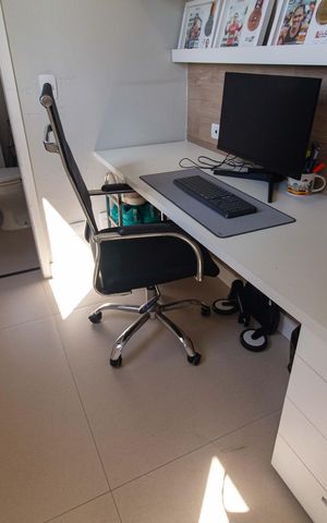 Apartamento à venda com 115m², 3 quartos e 2 vagas Apartamento à venda com 115m², 3 quartos e 2 vagasQuarto de Serviço / Escritório