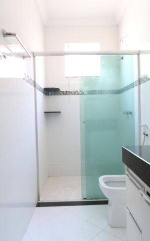 Casa para alugar com 166m², 4 quartos e 3 vagasBanheiro do Quarto 4
