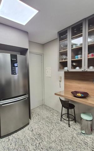 Apartamento à venda com 130m², 3 quartos e 1 vagaCozinha 