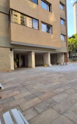 Apartamento à venda com 130m², 3 quartos e 1 vaga Apartamento à venda com 130m², 3 quartos e 1 vagaÁrea comum