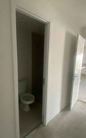 Apartamento à venda com 184m², 3 quartos e 3 vagas Apartamento à venda com 184m², 3 quartos e 3 vagasBanheiro