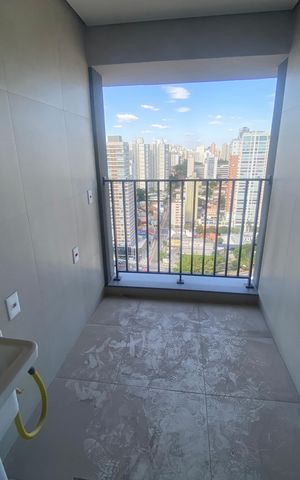 Apartamento à venda com 184m², 3 quartos e 3 vagas Apartamento à venda com 184m², 3 quartos e 3 vagasÁrea de serviço