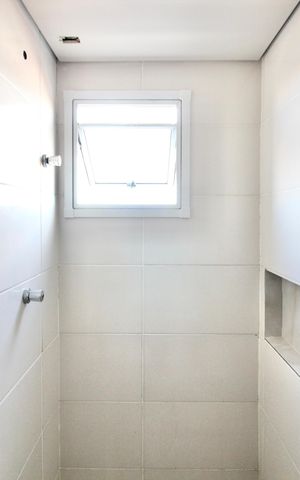 Apartamento à venda com 55m², 2 quartos e 1 vaga Apartamento à venda com 55m², 2 quartos e 1 vagaBanheiro 1