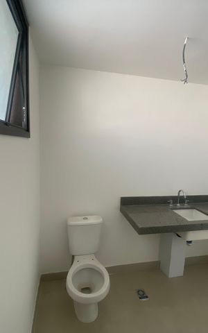 Apartamento à venda com 184m², 3 quartos e 3 vagas Apartamento à venda com 184m², 3 quartos e 3 vagasBanheiro