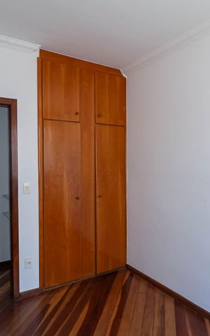 Apartamento à venda com 130m², 3 quartos e 1 vaga Apartamento à venda com 130m², 3 quartos e 1 vagaQuarto 2
