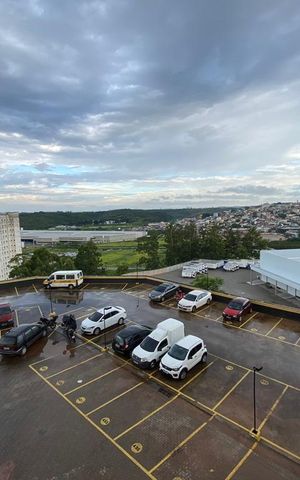 Apartamento à venda com 54m², 2 quartos e 1 vaga Apartamento à venda com 54m², 2 quartos e 1 vagaVista