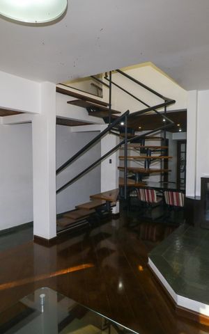 Casa para alugar com 232m², 3 quartos e 4 vagas Casa para alugar com 232m², 3 quartos e 4 vagasSala