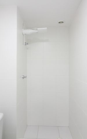Apartamento para alugar com 49m², 2 quartos e sem vaga Apartamento para alugar com 49m², 2 quartos e sem vagaBanheiro 1