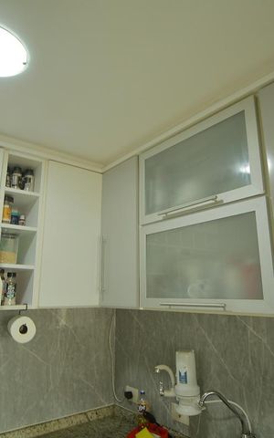 Apartamento para alugar com 55m², 2 quartos e 1 vagaCozinha 