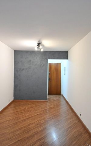 Apartamento para alugar com 64m², 2 quartos e 1 vagaSala
