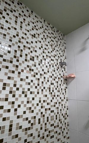 Apartamento à venda com 60m², 2 quartos e 1 vaga Apartamento à venda com 60m², 2 quartos e 1 vagaBanheiro