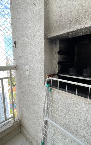 Apartamento à venda com 60m², 2 quartos e 1 vaga Apartamento à venda com 60m², 2 quartos e 1 vagaVaranda