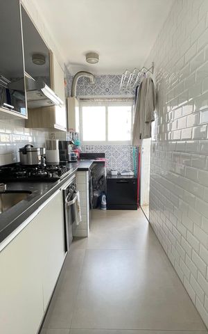Apartamento à venda com 60m², 2 quartos e 1 vaga Apartamento à venda com 60m², 2 quartos e 1 vagaCozinha