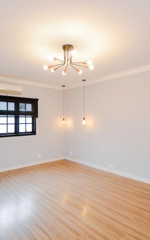 Casa para alugar com 120m², 2 quartos e 2 vagasSala