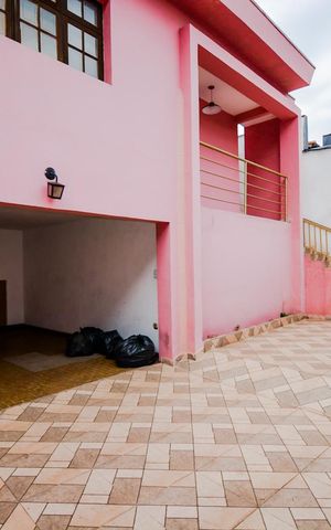 Casa para alugar com 120m², 2 quartos e 2 vagasGaragem