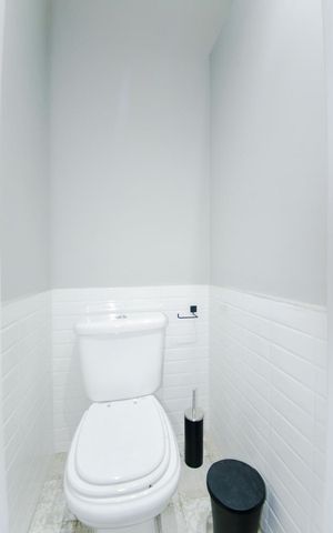 Casa para alugar com 120m², 2 quartos e 2 vagasBanheiro