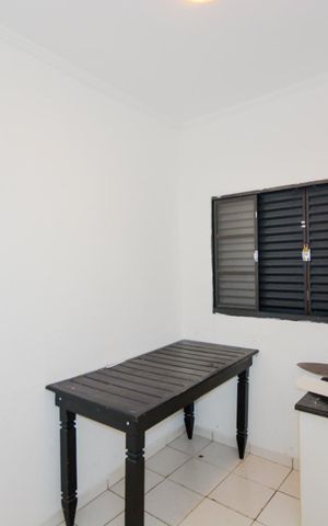 Casa para alugar com 120m², 2 quartos e 2 vagasQuarto 2 - Casa 2