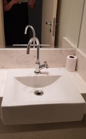 Apartamento à venda com 130m², 3 quartos e 2 vagas Apartamento à venda com 130m², 3 quartos e 2 vagasBanheiro
