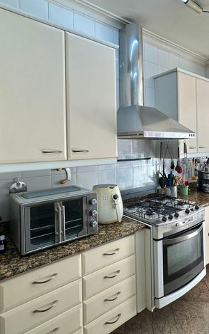 Apartamento para alugar com 192m², 3 quartos e 1 vaga