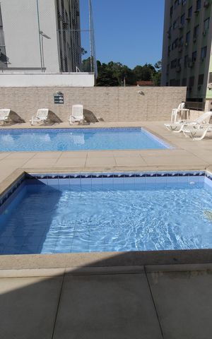 Apartamento à venda com 68m², 2 quartos e 1 vagaÁrea comum - Piscina
