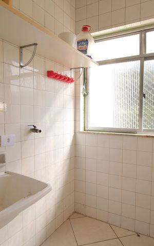 Apartamento à venda com 68m², 2 quartos e 1 vagaÁrea de serviço