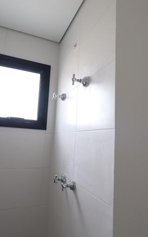 Apartamento para alugar com 65m², 2 quartos e 1 vagaBanheiro da Suíte
