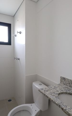 Apartamento para alugar com 65m², 2 quartos e 1 vagaBanheiro da Suíte